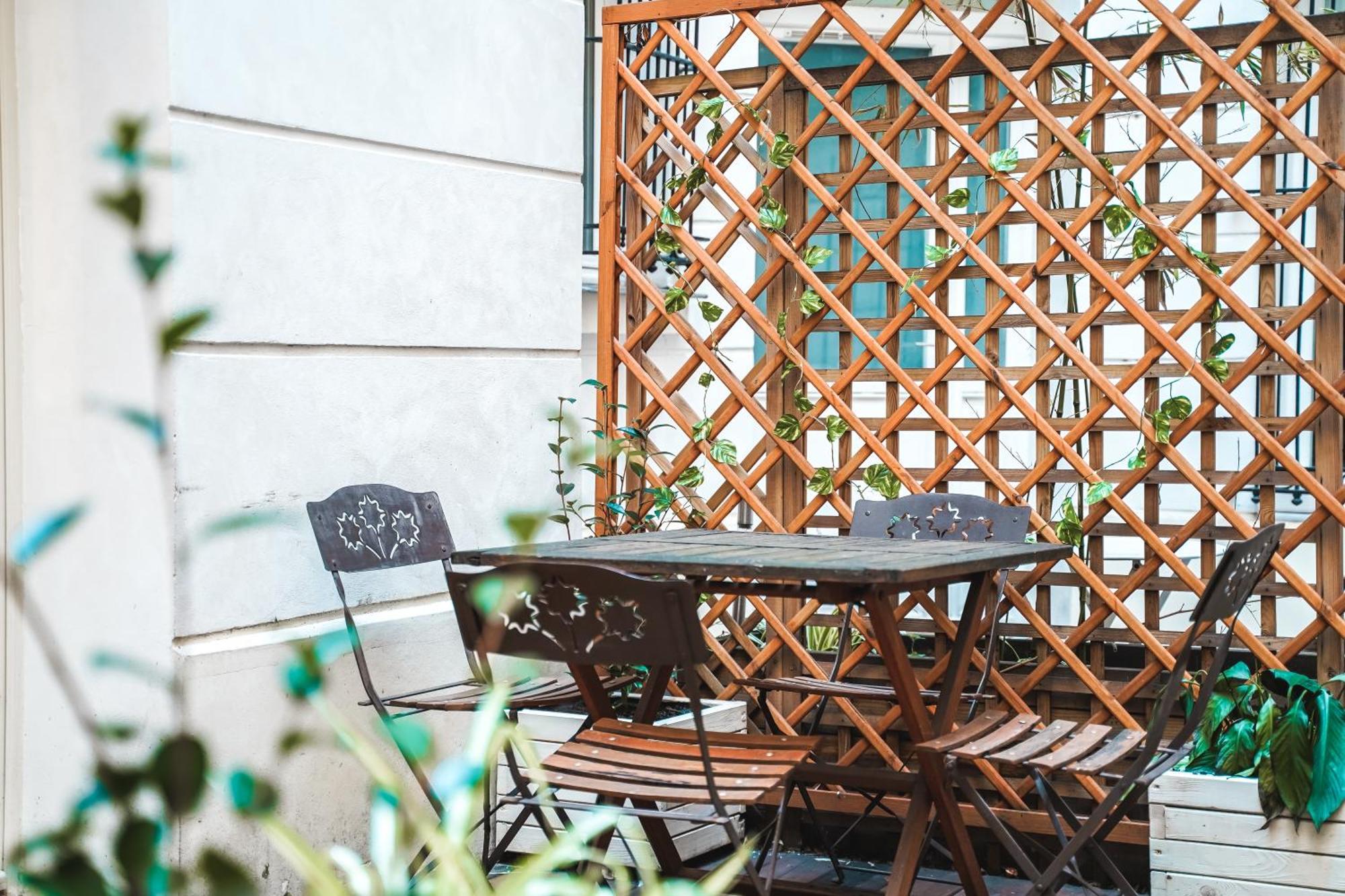 Charming Souplex In Paris Apartment Exterior photo